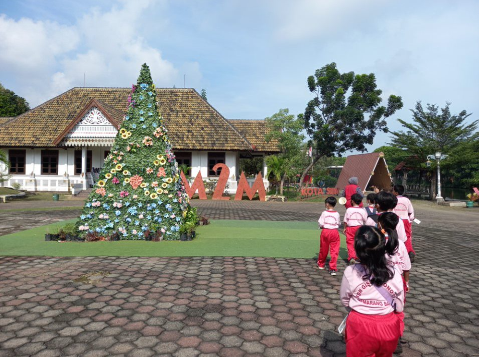Photo Warga GISA Photo Warga GISA